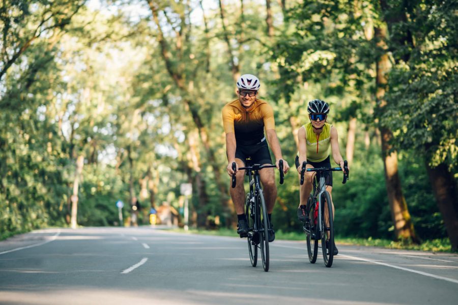 Fit couple cycling